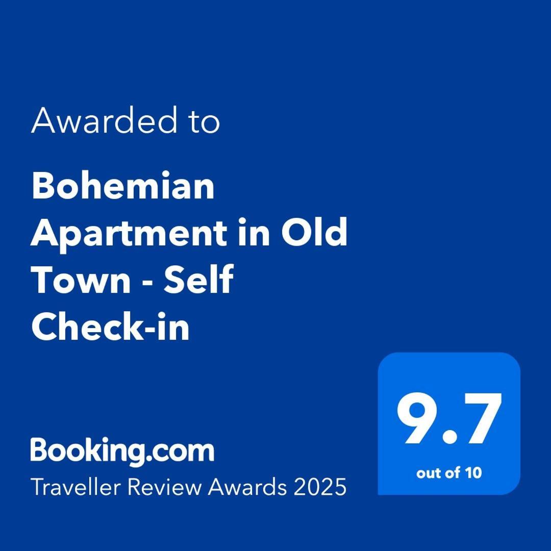 Bohemian Apartment In Old Town - Self Check-In Boekarest Buitenkant foto
